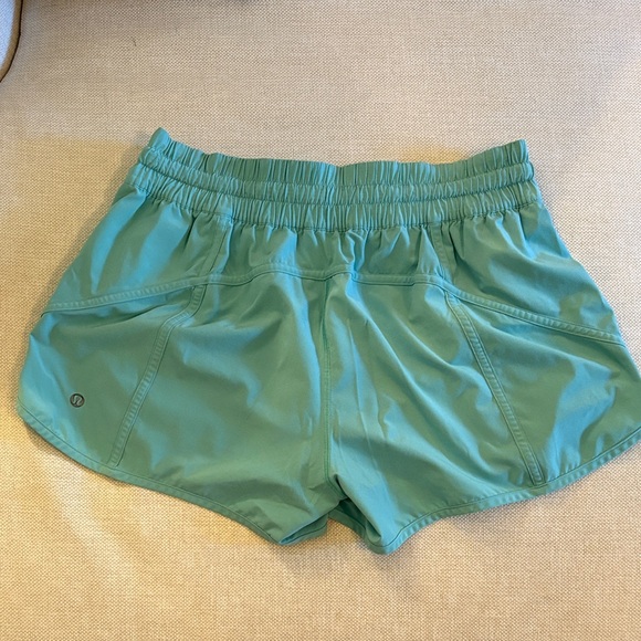 Lululemon Athletica Tracker Short (Seafoam) - Picture 3 of 6